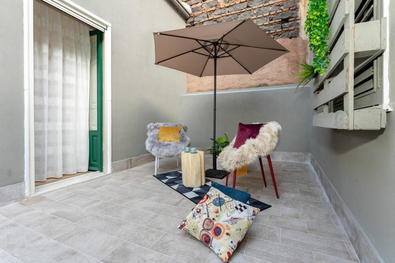 Siciliaholic Modern House Apartment คาตาเนีย ภายนอก รูปภาพ