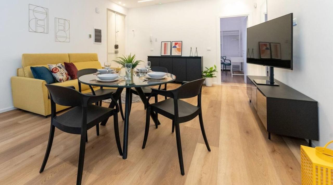 Siciliaholic Modern House Apartment คาตาเนีย ภายนอก รูปภาพ