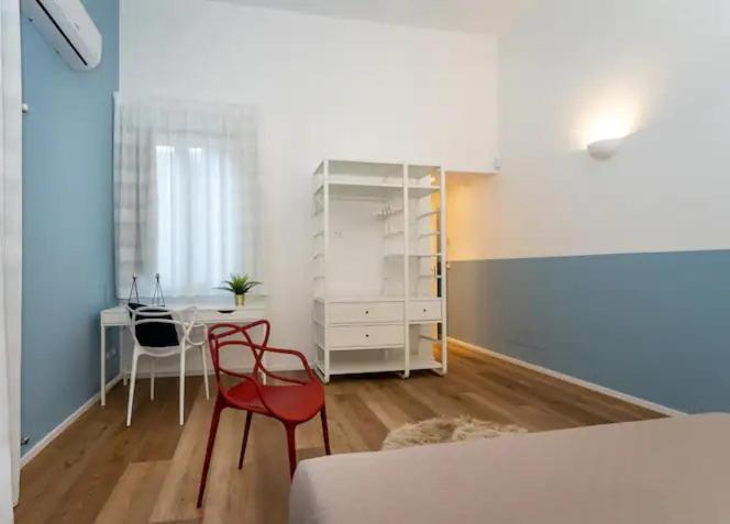 Siciliaholic Modern House Apartment คาตาเนีย ภายนอก รูปภาพ